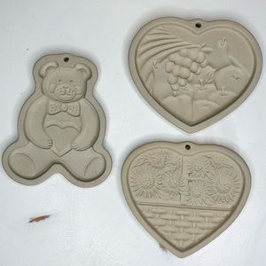 Pampered Chef 90s Stoneware cookie molds teddy, sunflowers,  fruit bowl